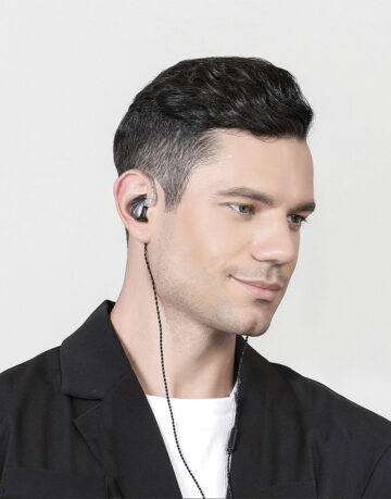 TRN VX In ear monitors 3
